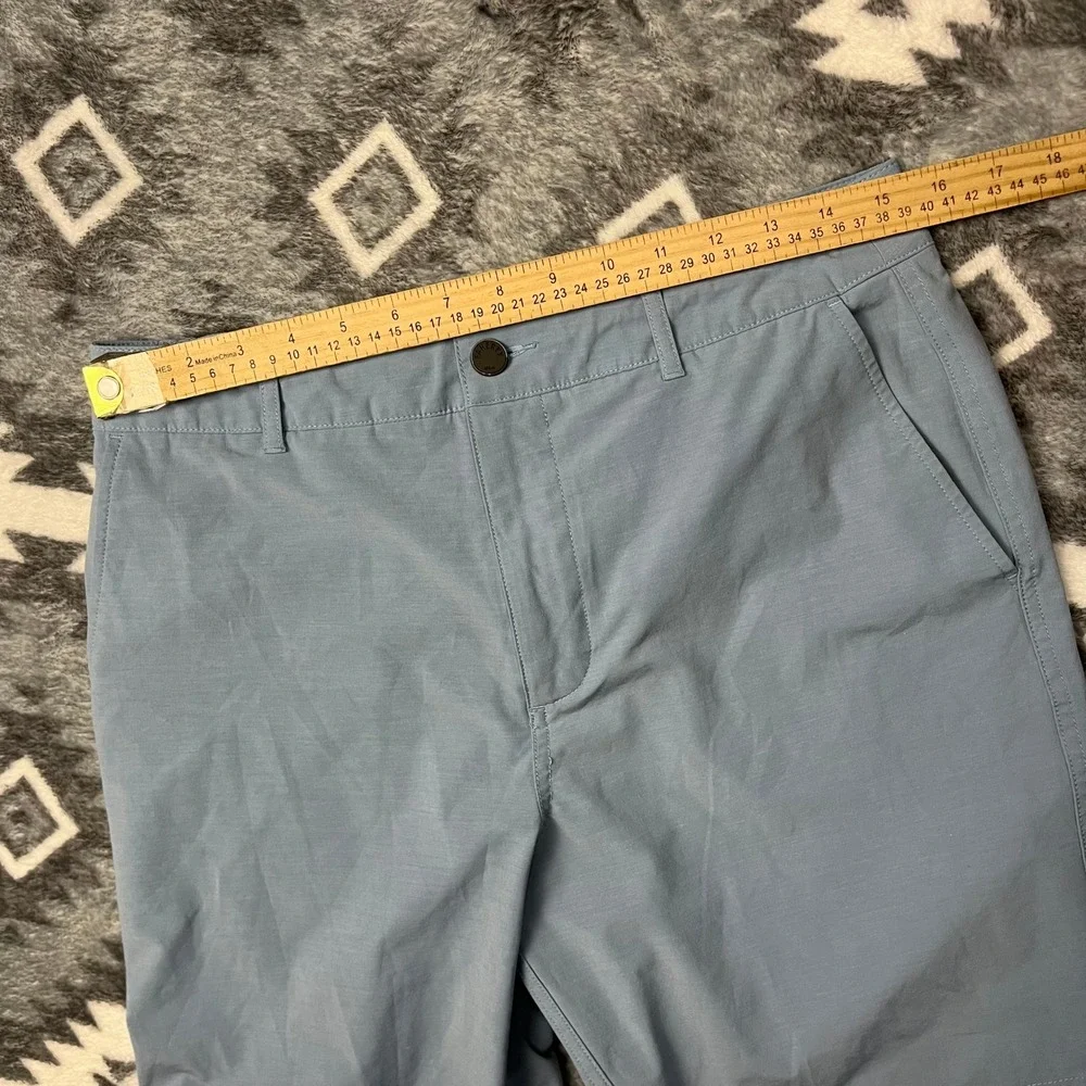 Faherty All Day Shorts Mens 30 Light Blue Hybrid Stretch MSC0012 Quick Dry